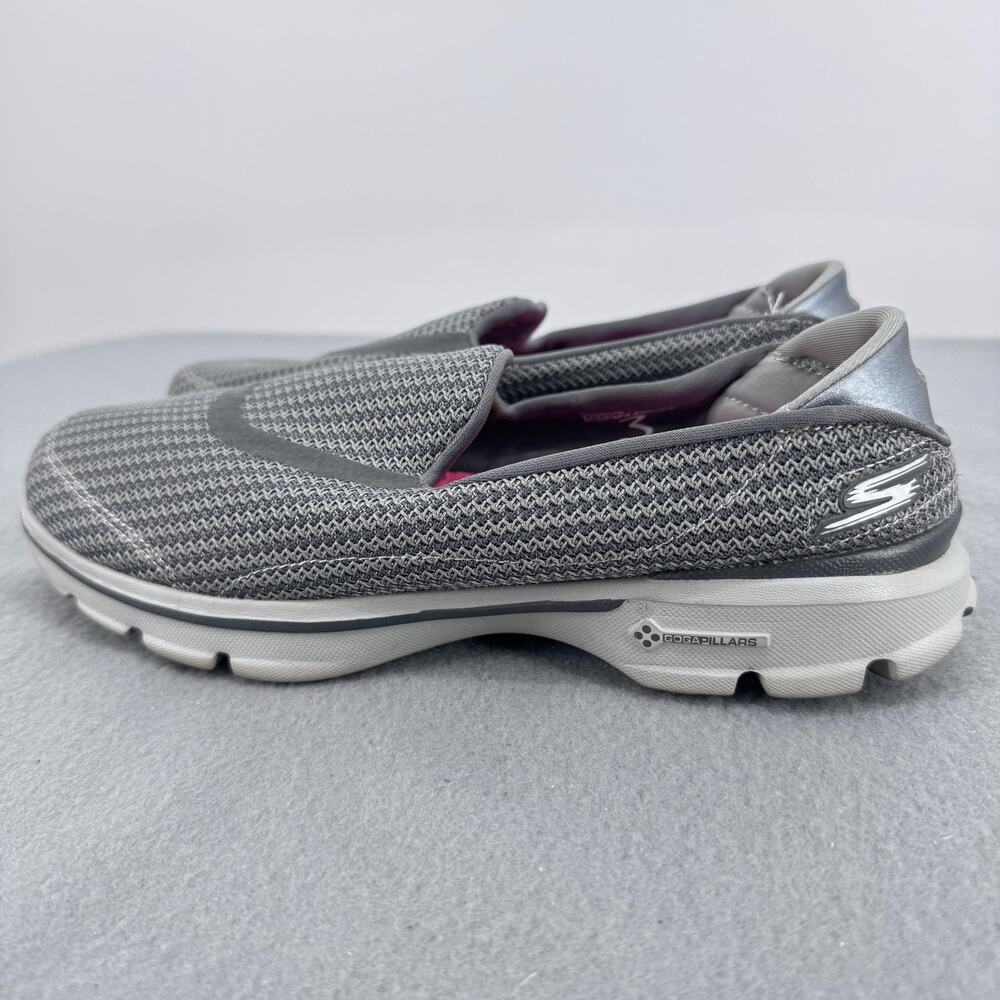 Skechers Go Walk 3 Gray Slip On Walking Shoes Womens 7 Goga Mat 13980